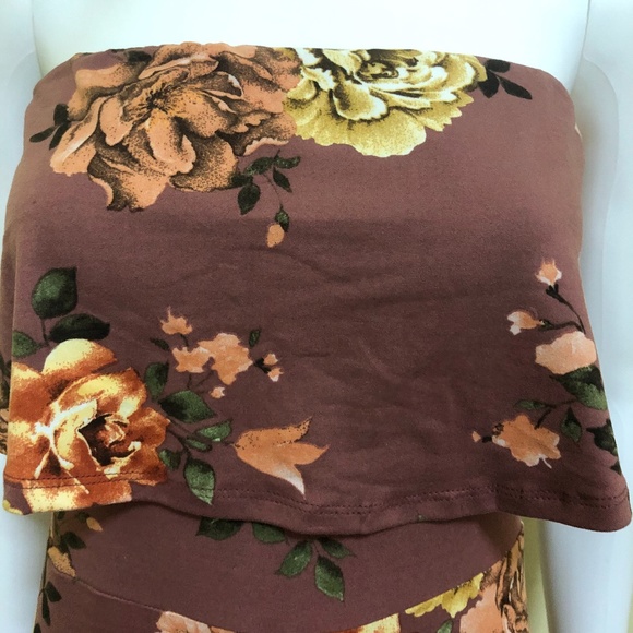 Strapless Rose Floral Jumpsuit - Picture 3 of 3